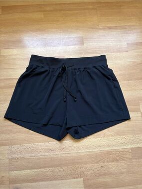 Z by Zelle Women's Black Athletic Drawstring Shorts Medium